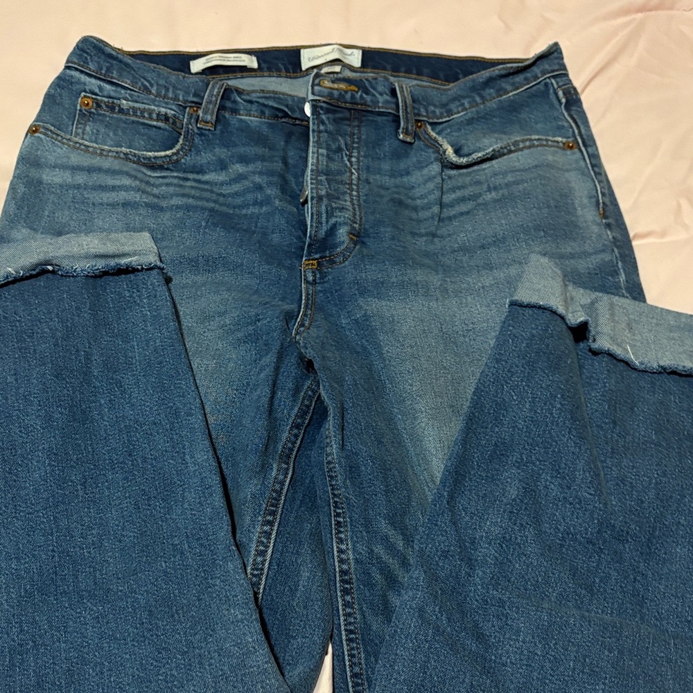 Universal Thread Blue Denim Jeans with Contrast Stitching